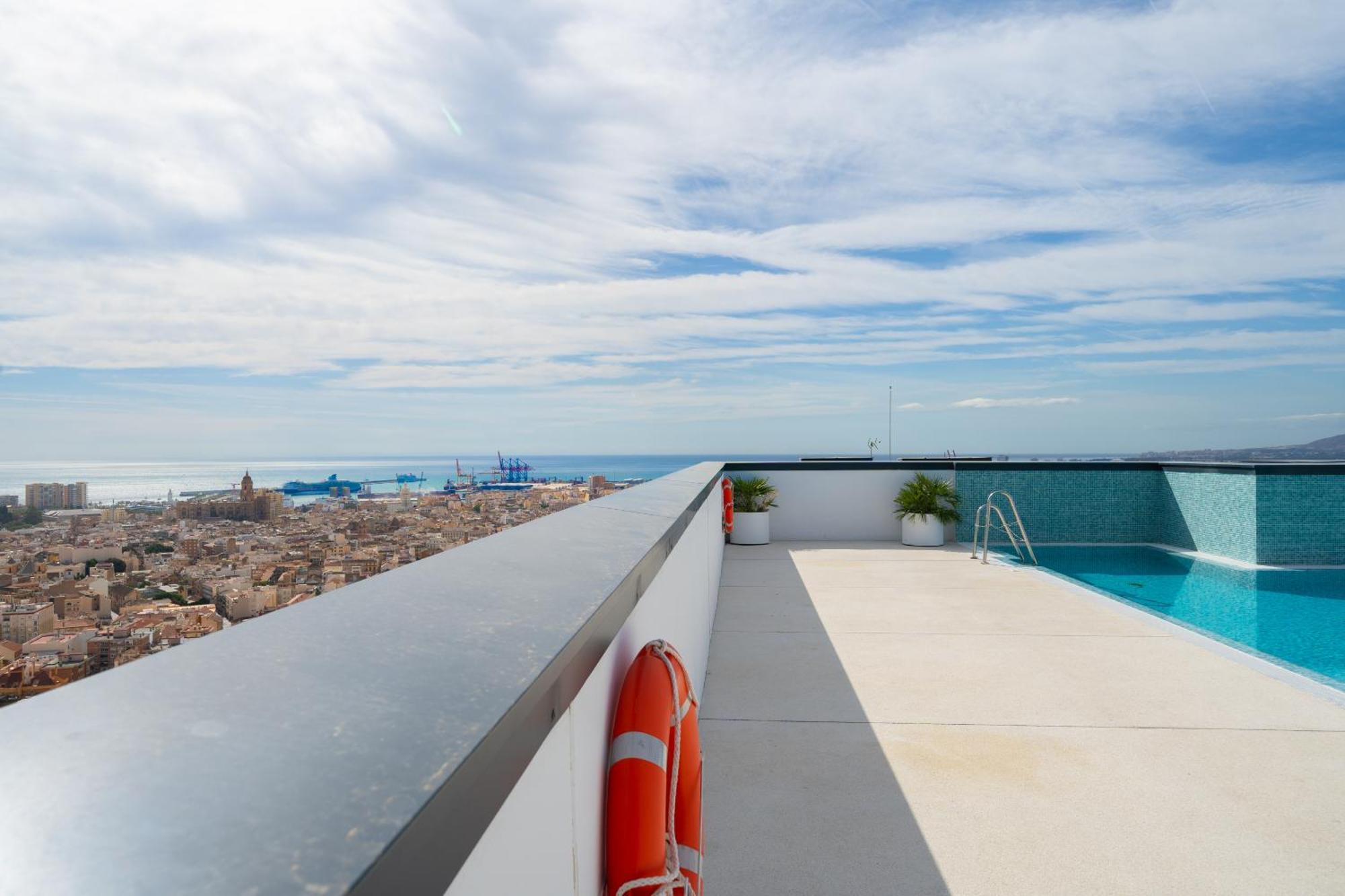 Appartement Xpce Urban 3 Malaga Skyline - Parking Free Extérieur photo